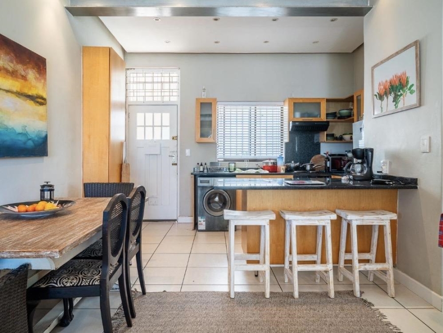 2 Bedroom Property for Sale in Bantry Bay Western Cape